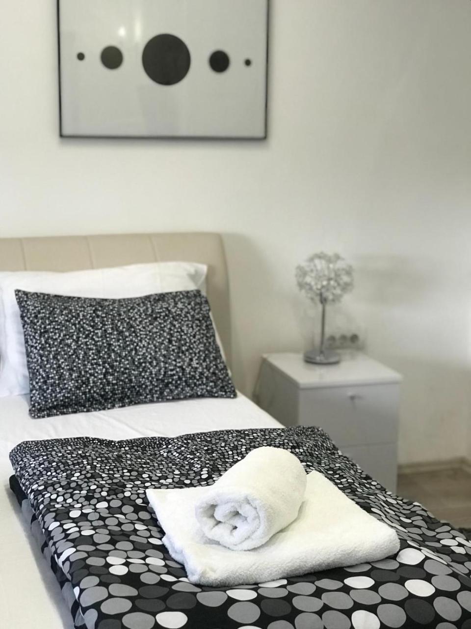 Apartamento Stan Na Dan Angel Novi Sad Exterior foto