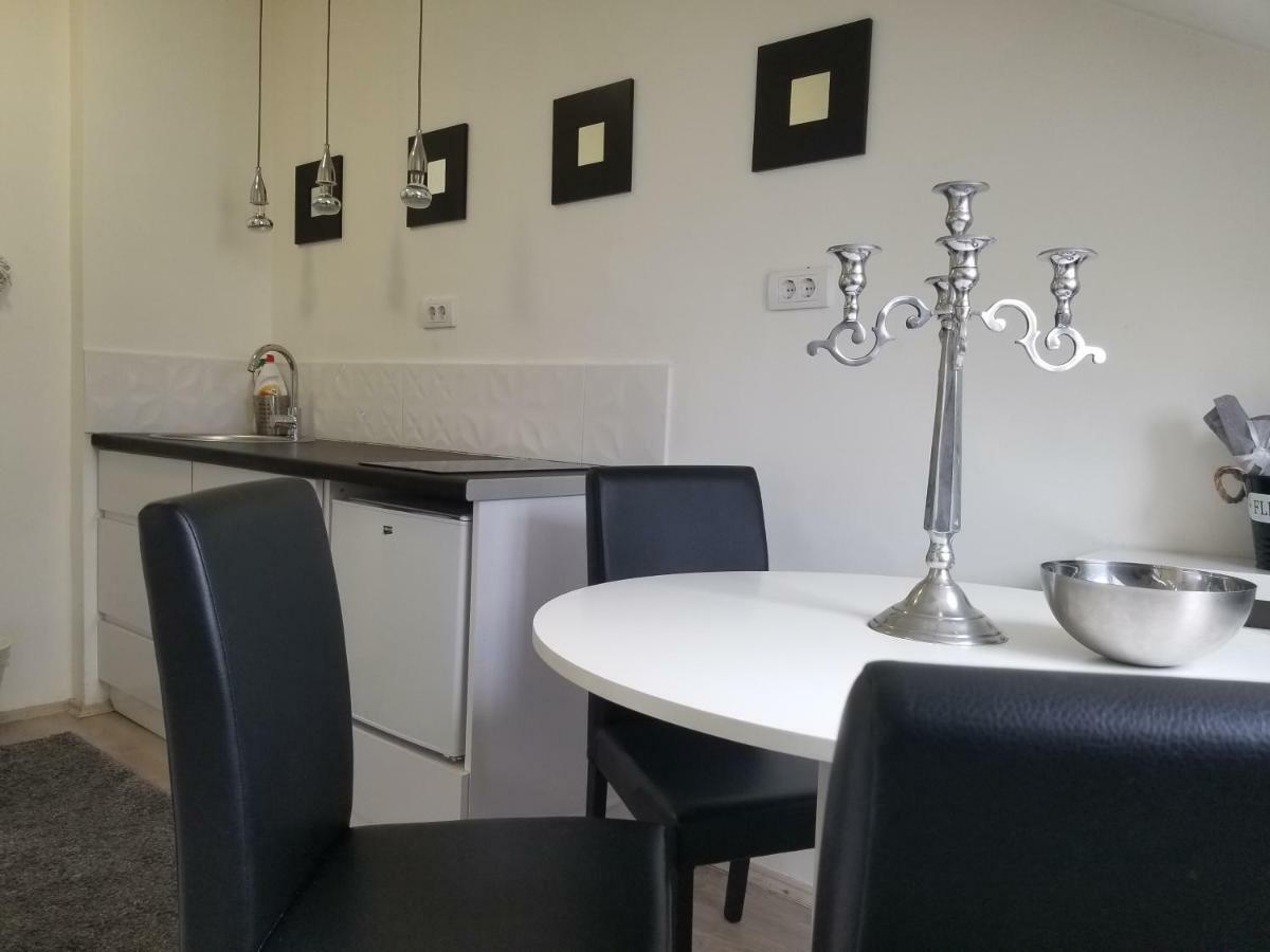 Apartamento Stan Na Dan Angel Novi Sad Exterior foto