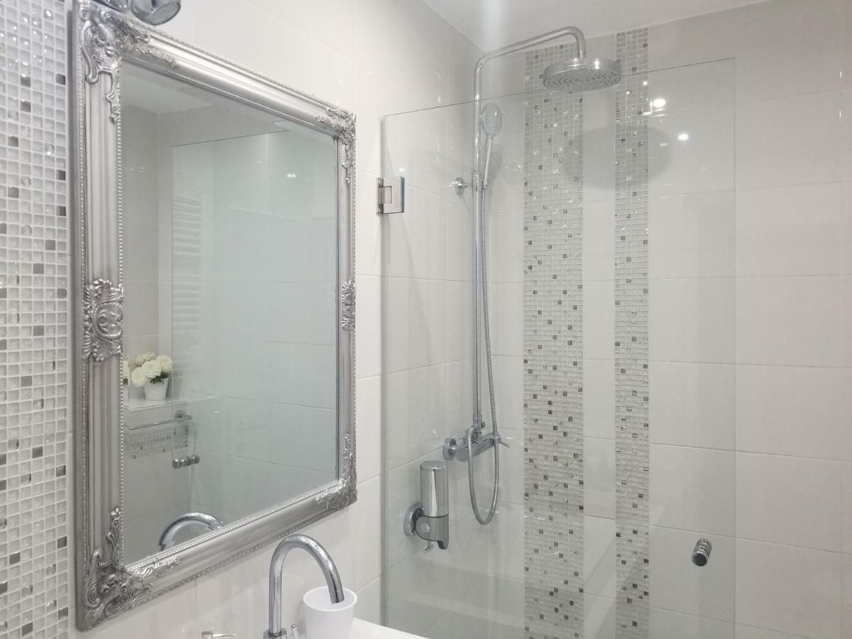 Apartamento Stan Na Dan Angel Novi Sad Exterior foto