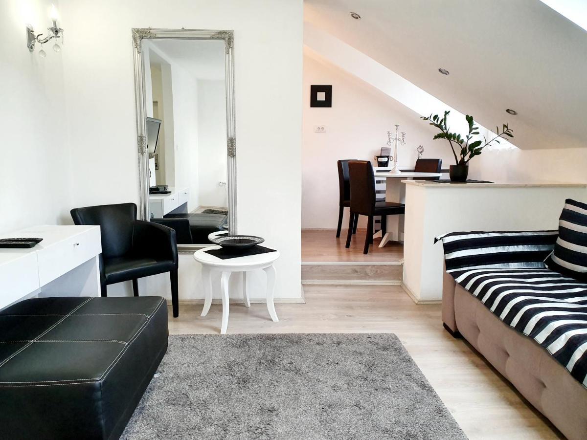 Apartamento Stan Na Dan Angel Novi Sad Exterior foto